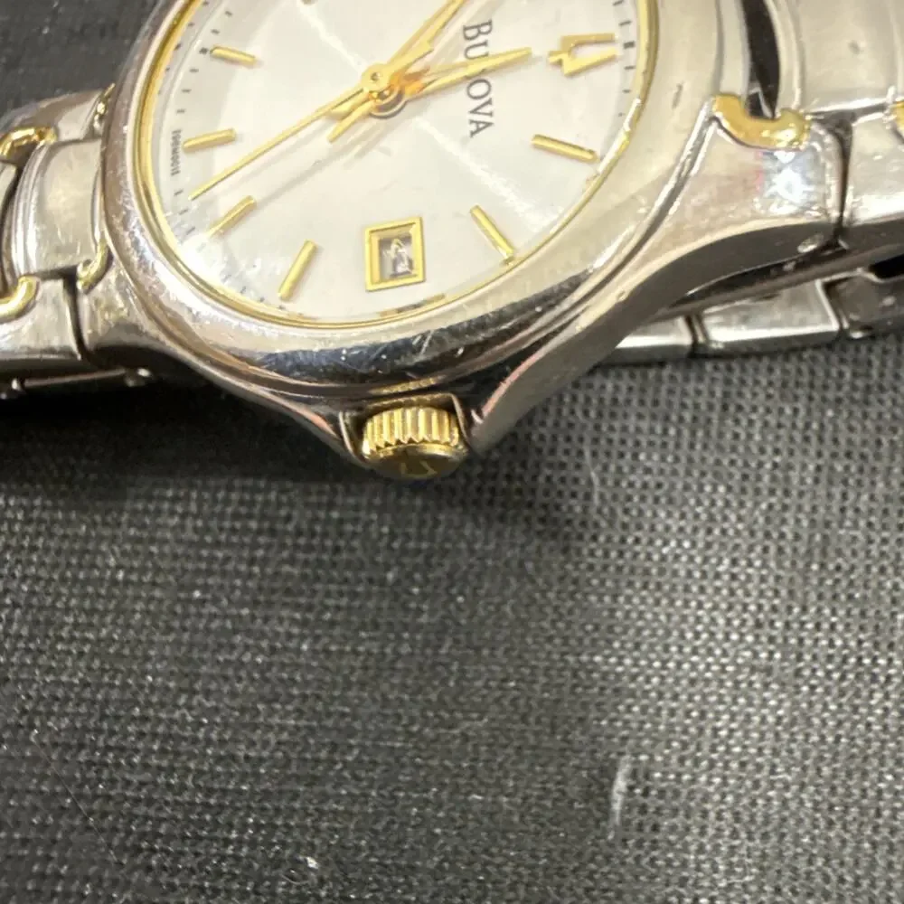 Women's Bulova 98M001 Watch New Battery 29mm Case Mother Of Pearl 5.75 Band (Z5)
